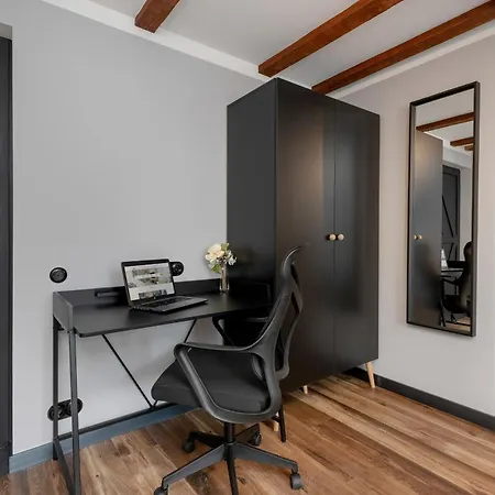 Wyjatkowy Apartament Z Projektorem I Stolem Bilardowym W Centrum Gdyni By Noclegi Renters Gdyně Exteriér fotografie