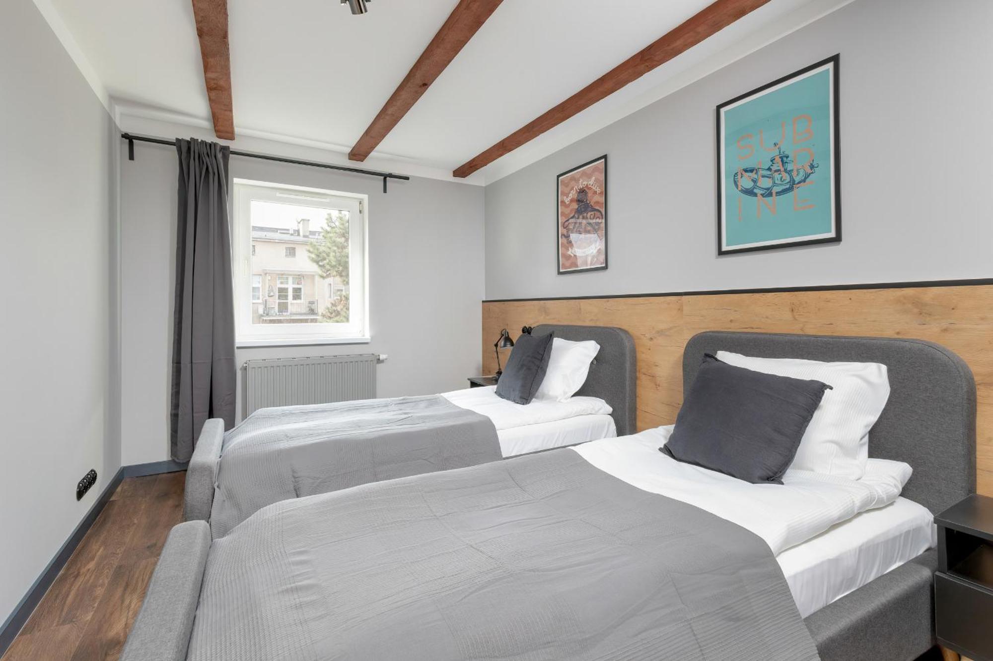 Apartment Wyjatkowy Z Projektorem I Stolem Bilardowym W Centrum Gdyni By Renters